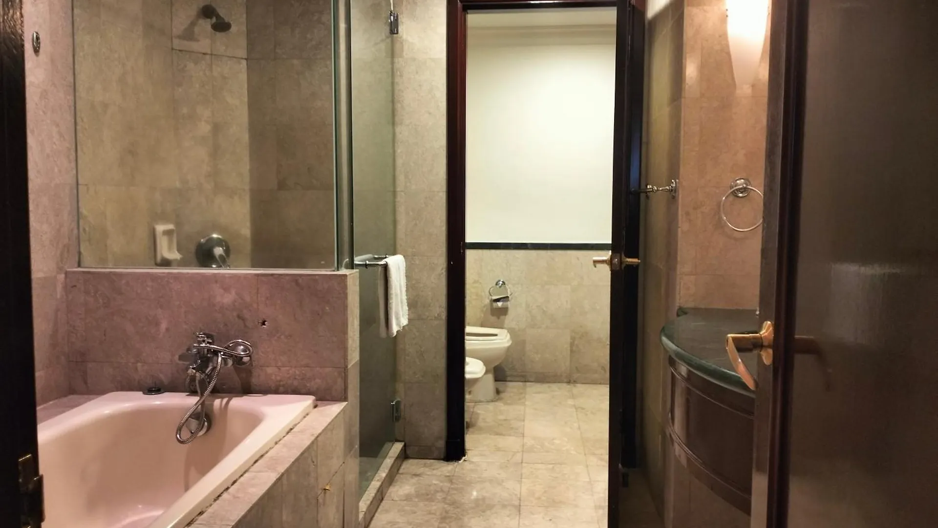 Apartment Berjaya Times Square Service Suite By Luna Kuala Lumpur